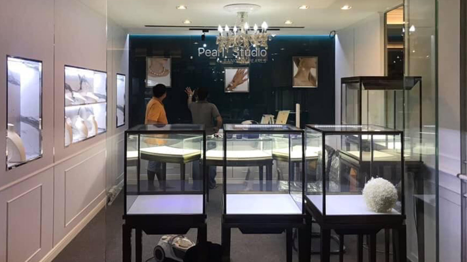 Pearl Studio